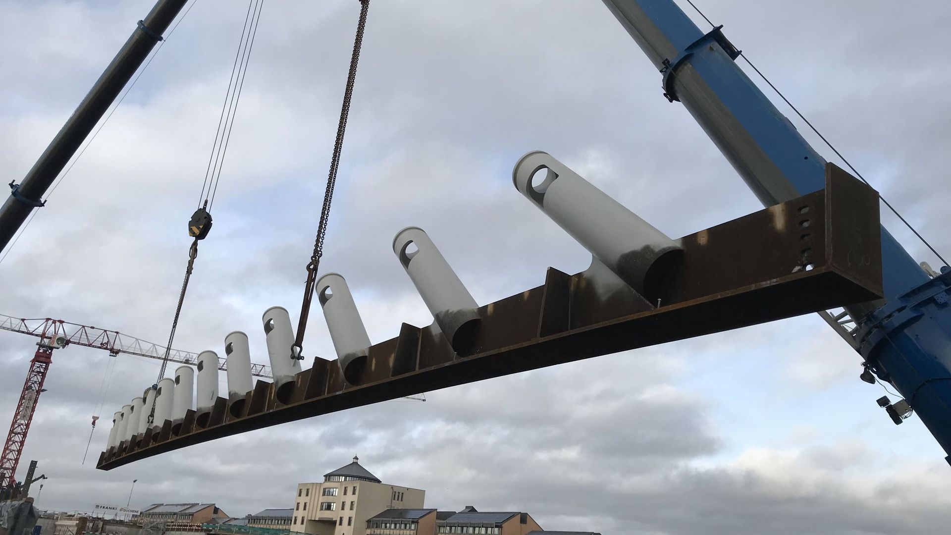 Un Pont Impressionnant Au Centre De Namur La Premi Re Pi Ce A T