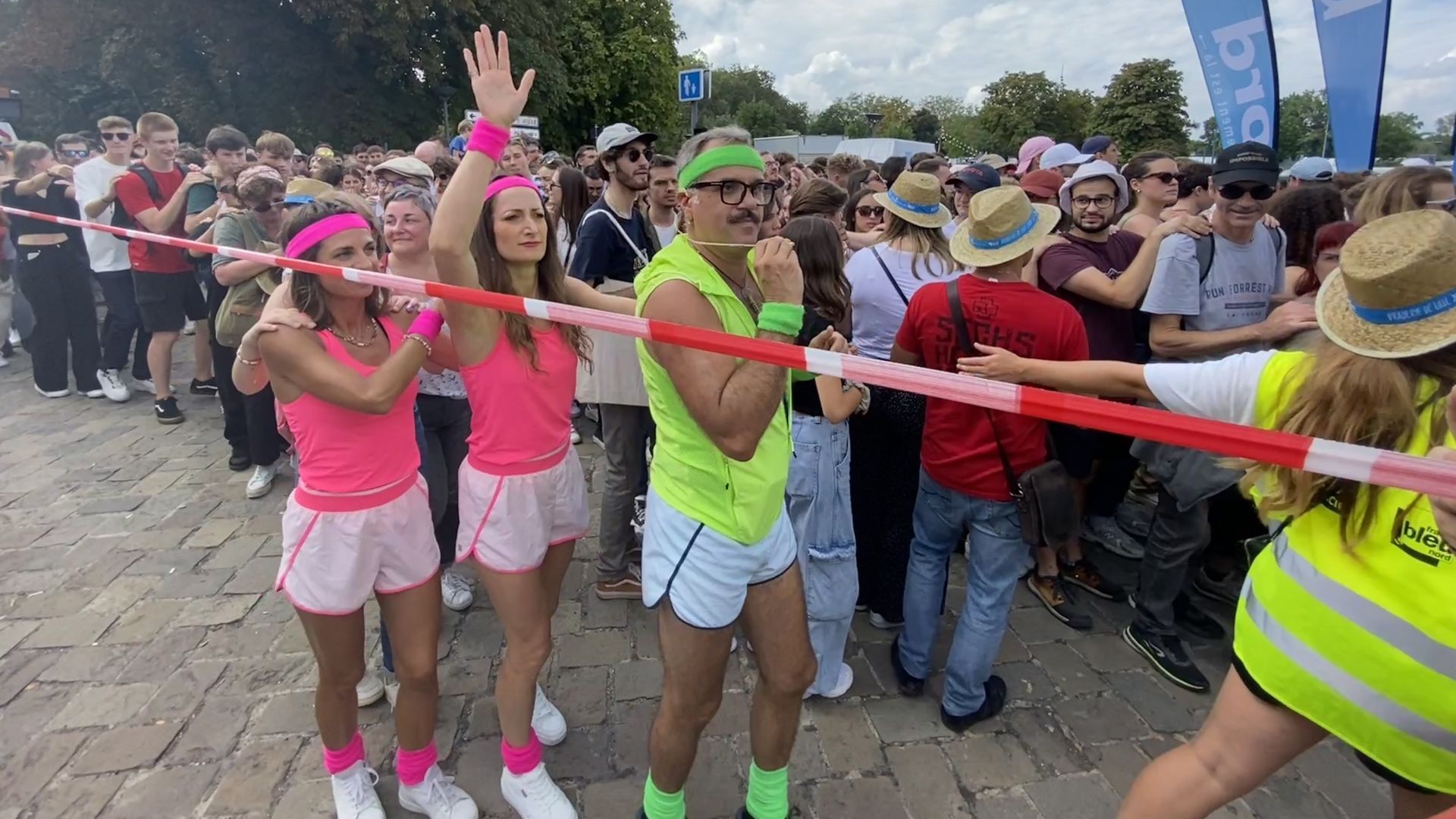 Lille Bat Le Record Du Monde De La Plus Longue Chenille Lors De Sa