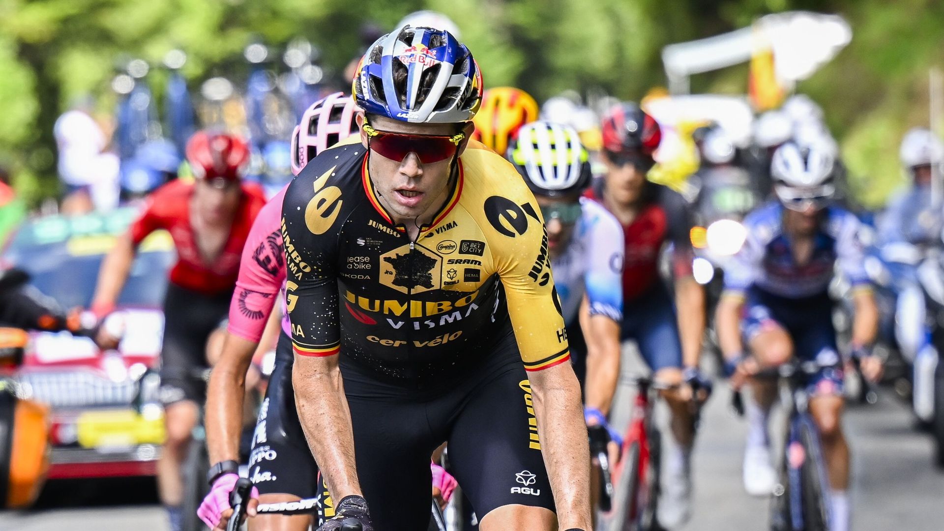 Tour De France Wout Van Aert D Sign Le Coureur Le Plus Combatif De