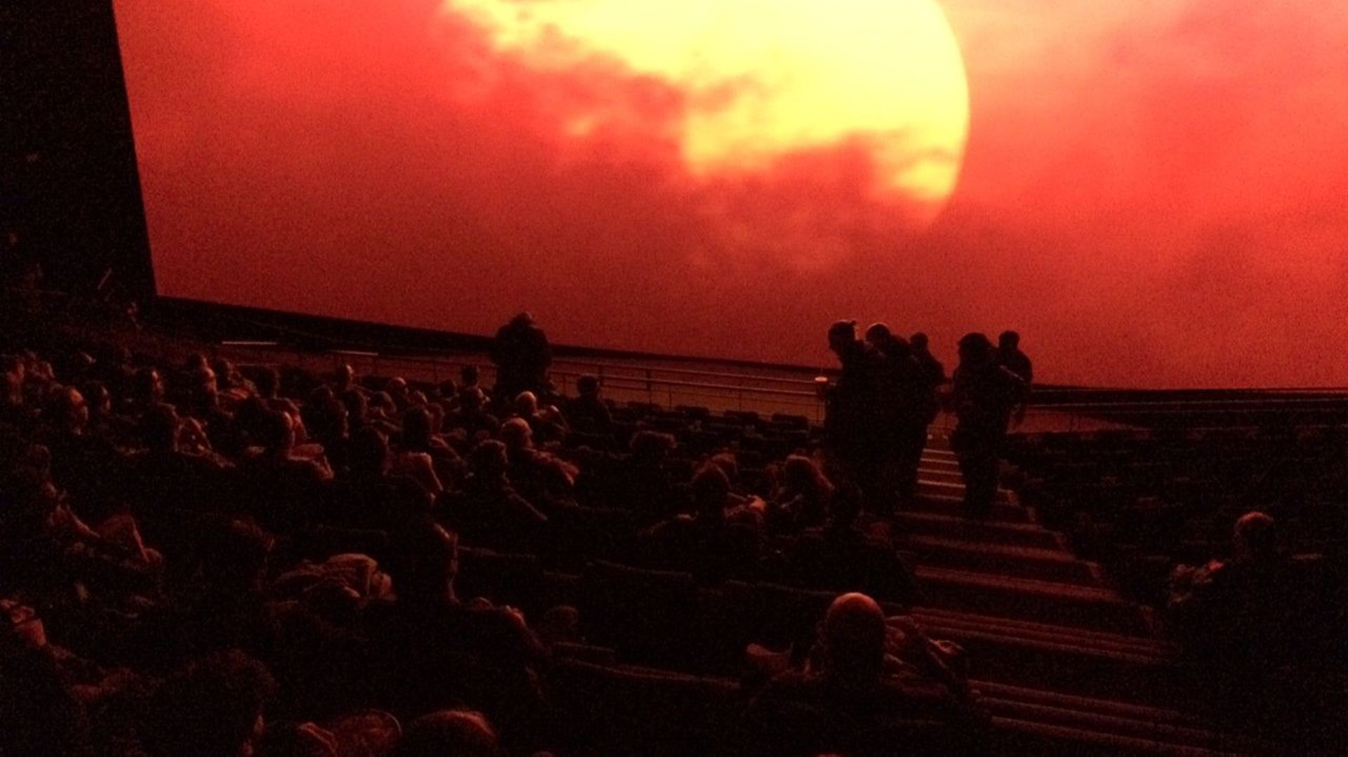 Kinepolis a rouvert une salle Imax au très grand écran RTBF Actus