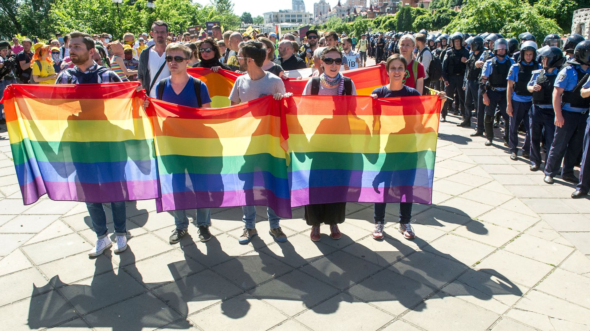 Des Milliers De Policiers Pour Prot Ger La Gay Pride Kiev Rtbf Actus