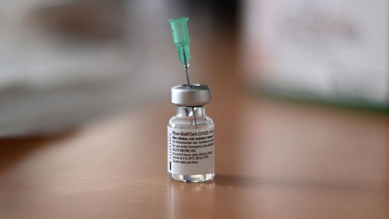 Vaccination : la Suède a décidé de suspendre le paiement de ses factures auprès du géant pharmaceutique Pfizer