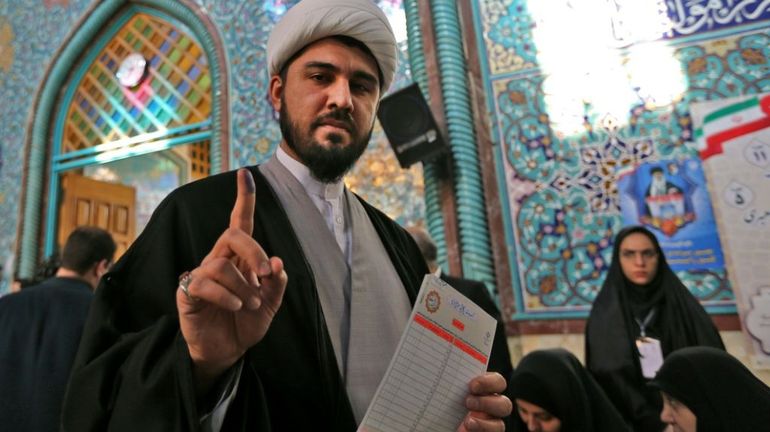 Législatives en Iran: selon les premiers résultats, les conservateurs sont en tête