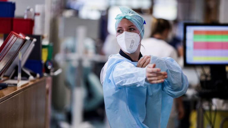 Coronavirus en Belgique : le pic d'hospitalisations de mars a été dépassé ce mardi