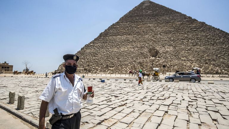 Coronavirus en Egypte : les pyramides de Gizeh rouvrent au public