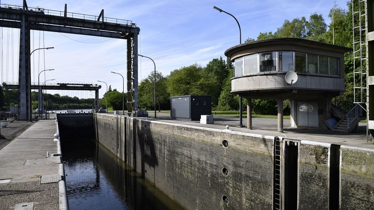 La circulation se complique sur les voies navigables de Wallonie
