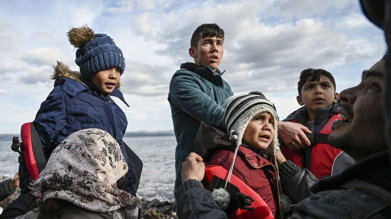 L'Europe tend la main à 1500 enfants migrants : coup de com' ou soutien humanitaire ?