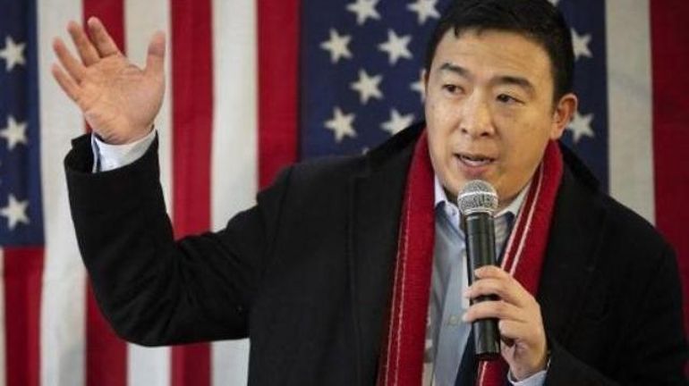 Etats-Unis: le candidat démocrate Andrew Yang annonce se retirer de la course à la Maison Blanche