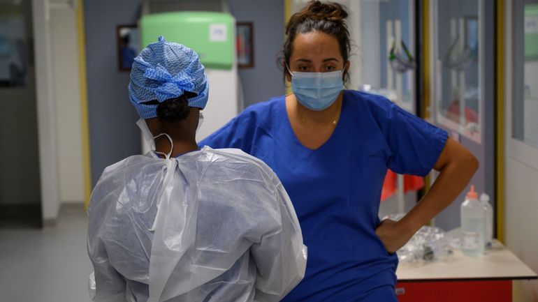 Coronavirus : l'OMS lance une charte pour protéger les travailleurs de la santé
