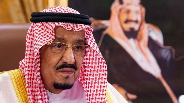 Arabie Saoudite : le roi Salmane hospitalisé, la visite du Premier ministre irakien reportée