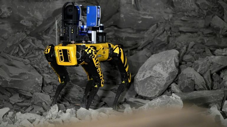 Scar, le robot intelligent dans les entrailles d'un futur centre d'enfouissement français