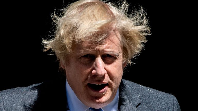 Déconfinement au Royaume-Uni : Boris Johnson appelle à la prudence avant la réouverture des pubs ce vendredi