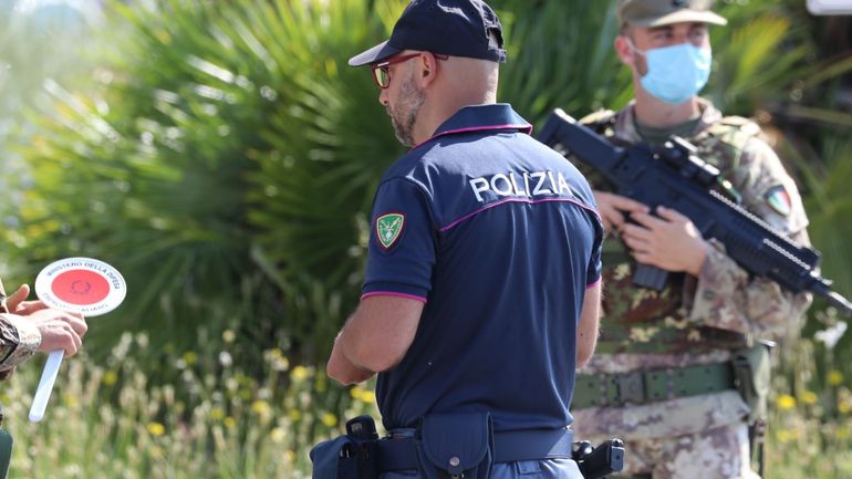 La police italienne arrête 22 membres présumés de la mafia en Sicile