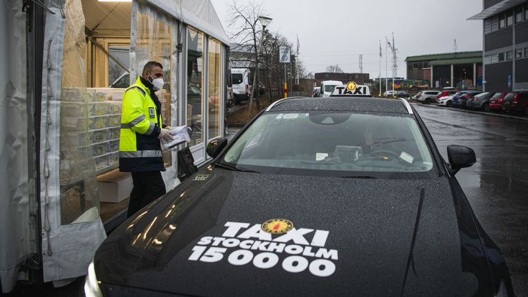 En Suède, des taxis au service du dépistage du Covid-19