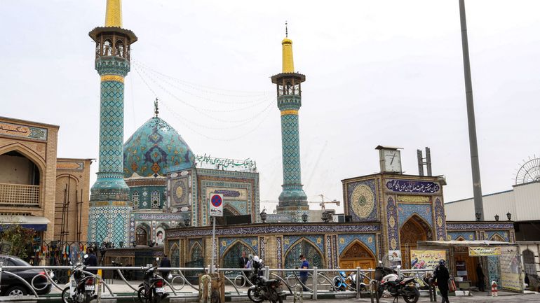 Coronavirus en Iran : le pays rouvre des mosquées, mais enregistre un net rebond