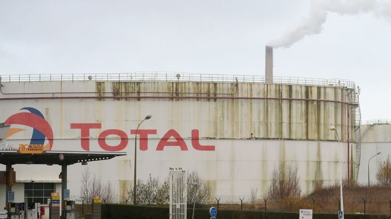 France: le groupe Total assigné en justice pour 