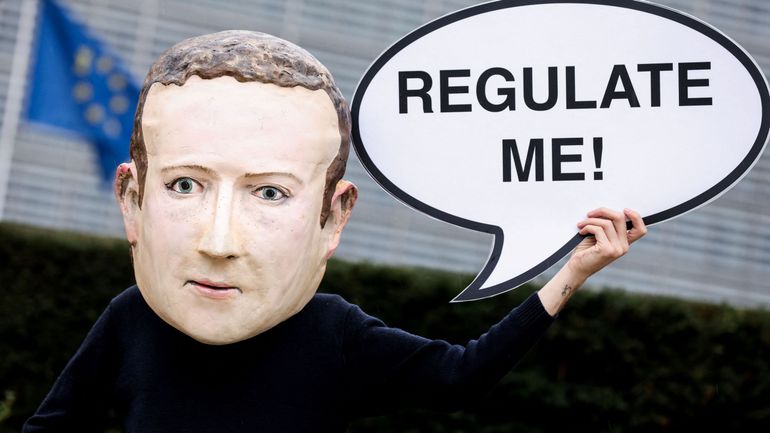 Le patron de Facebook propose une réforme de la loi sur la responsabilité des plateformes