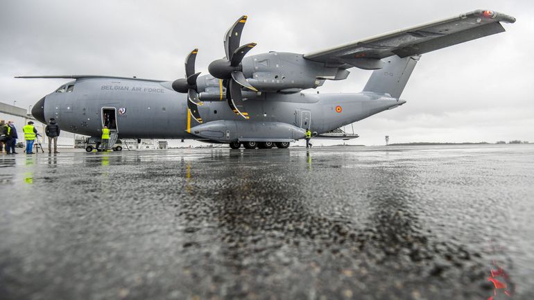 Le premier des sept A400M belge rejoint sa base d'attache à Melsbroek