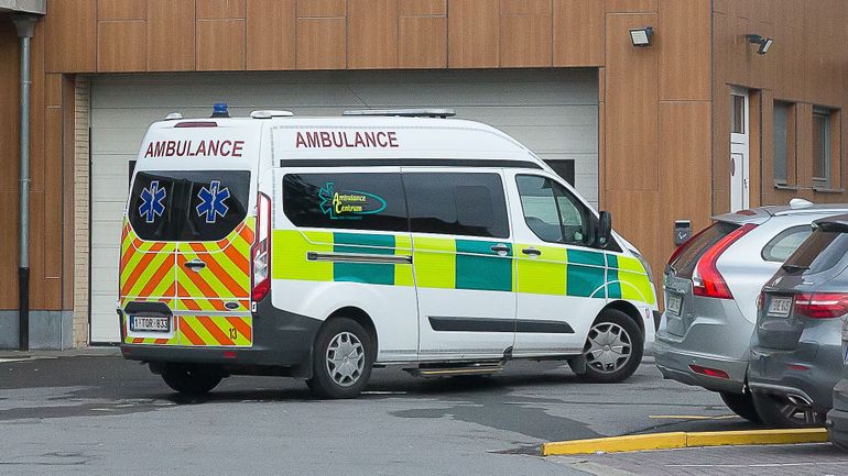 Mobiliser des ambulanciers de la Défense alors qu'une partie du secteur est au chômage économique : 