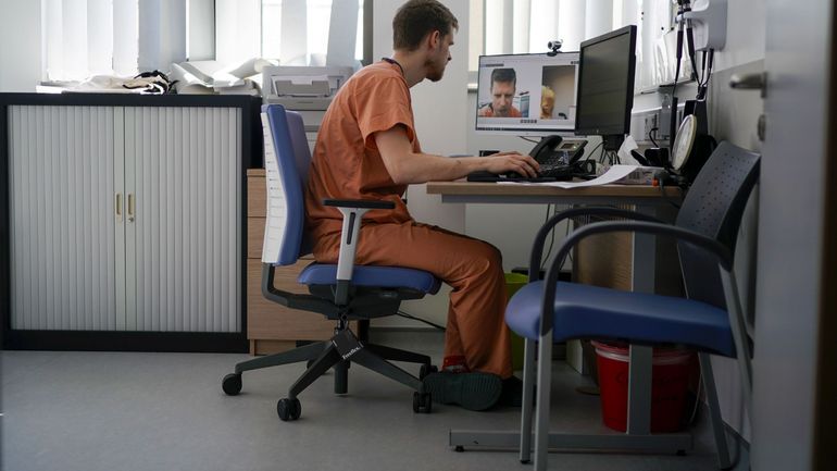 Les médecins et les soignants de première ligne ont le blues, ils ne se sentent ni protégés ni entendus