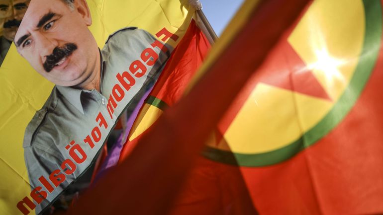 Les Kurdes de Belgique manifestent en soutien aux grévistes de la faim en Turquie