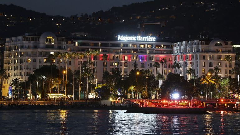 Un mouvement de foule après une rumeur de fusillade à Cannes fait des dizaines de blessés légers