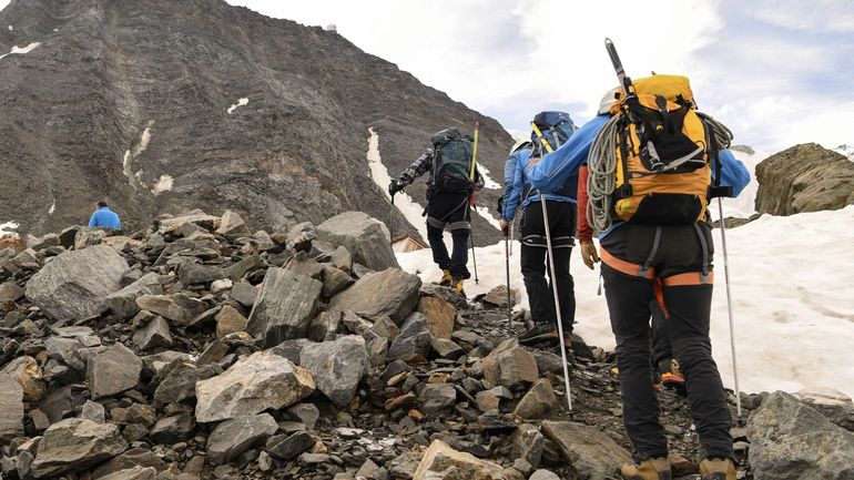 Quelque 560 alpinistes ont effectué l'ascension de l'Everest cette saison