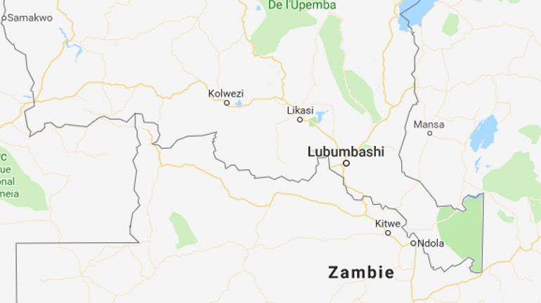 RDC : un camion chargé d'acide emboutit un bus, au moins 18 morts