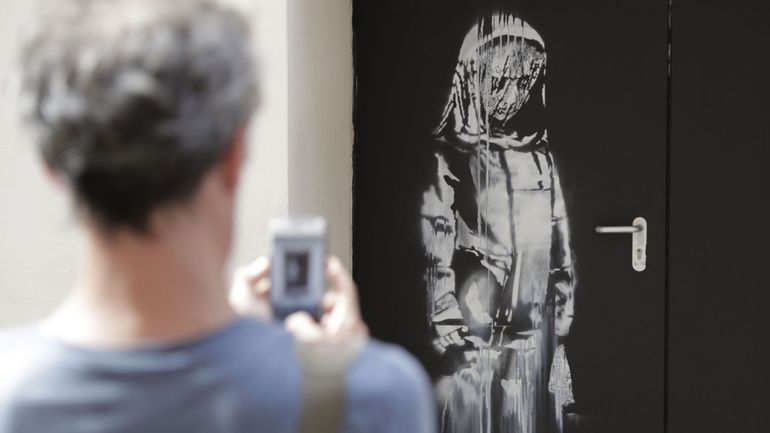Une oeuvre attribuée à Banksy, qui avait été volée en 2019 au Bataclan, a été retrouvée en Italie
