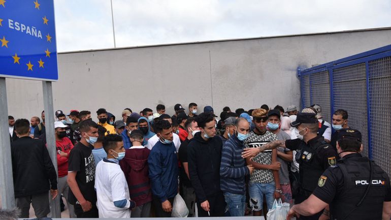 Ceuta : près d'un millier de migrants mineurs sont toujours dans l'enclave espagnole