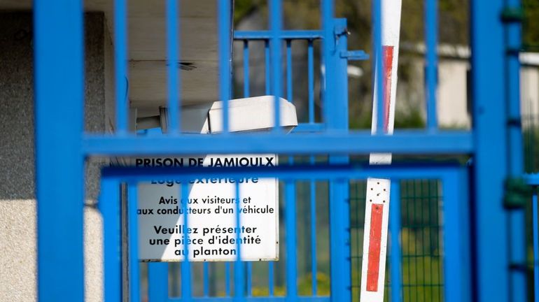 Règles de visites assouplies dans les prisons : visiteurs et détenus contents, syndicats inquiets
