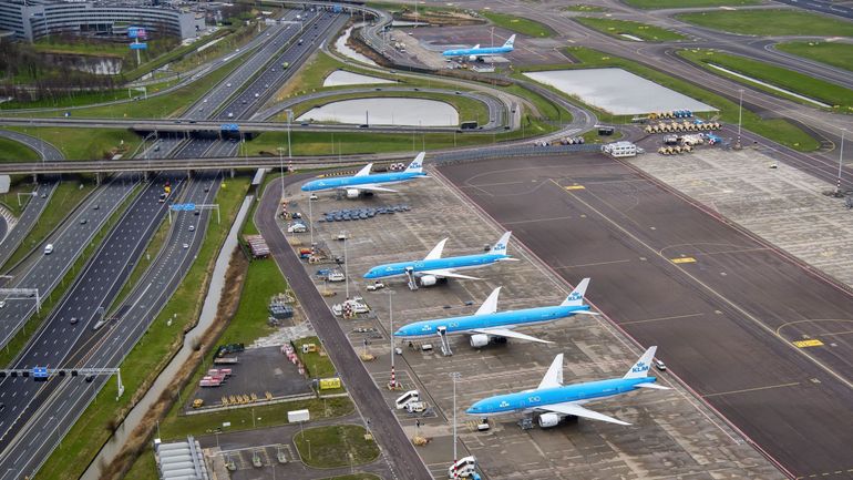 Coronavirus : Air France-KLM envisage d'emprunter plusieurs milliards garantis par Paris et Amsterdam