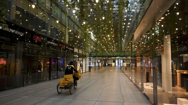 L'Allemagne entame une première étape de déconfinement avec la réouverture de certains magasins