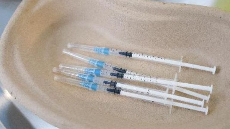 Coronavirus en Belgique : un Wallon sur cinq en âge d'être vacciné a reçu une première dose