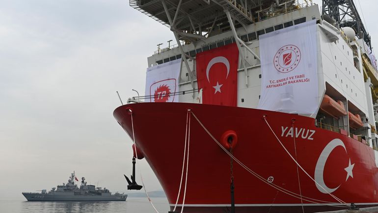 La Turquie accuse la Grèce de violer des traités en mer Egée