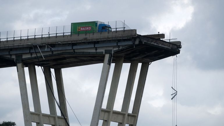 Italie: 200 tunnels non sécurisés, infrastructures pas aux normes& l'état des routes est délabré