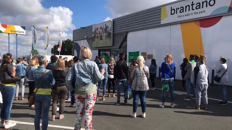 Faillite de Brantano : 100 manifestants devant le magasin de Champion