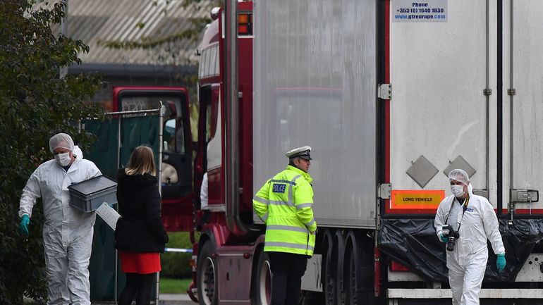 39 migrants morts à bord d'un camion frigorifique: une arrestation en Irlande