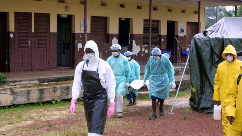 L'OMS sonne l'alarme face à la nouvelle épidémie d'Ebola au Congo en terrain difficile