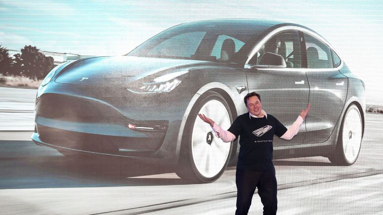 Tweets, promesses, marketing : comment fait Elon Musk pour créer de la valeur à Tesla?