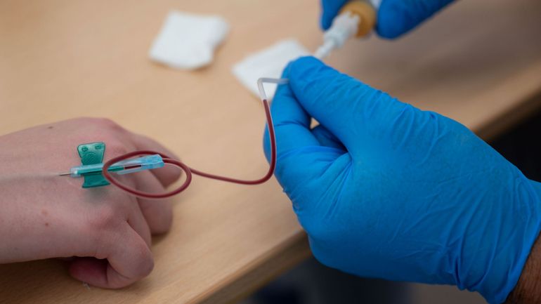 Une étude réduit les espoirs d'un vaccin : les anticorps pourraient ne pas durer