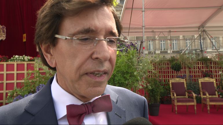 Elio Di Rupo (PS): "Si l'on nous invite à une table de discussion, j'irai discuter"