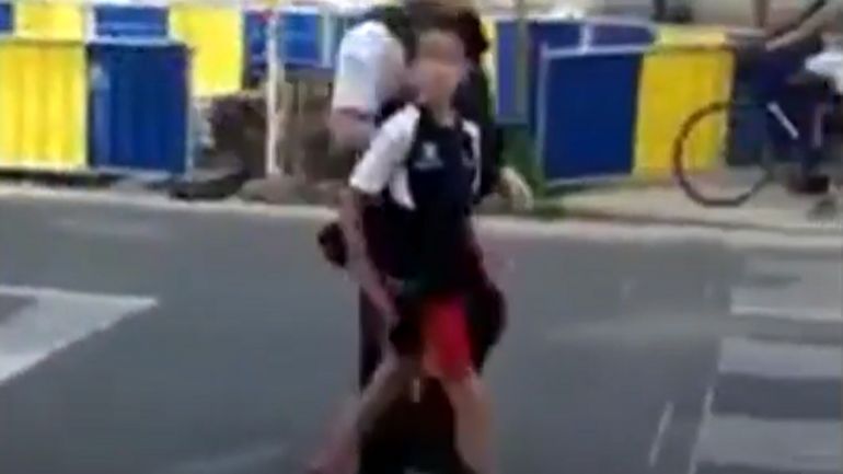 Vidéo tournée à Saint-Gilles: la police peut-elle menotter des enfants lors d'une intervention ?