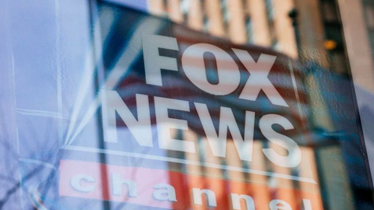 Fox News interrompt la retransmission d'une conférence de presse de l'équipe Trump