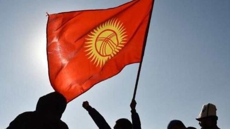 Le Kirghizistan organisera de nouvelles élections législatives en décembre