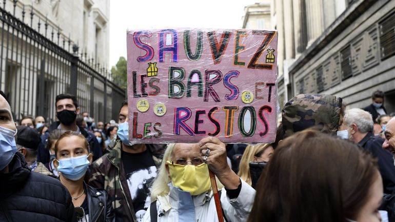 France : Nicolas Bedos, Marseille... face au coronavirus le ras-le-bol grandit tandis que l'épidémie reprend