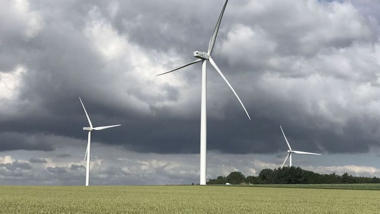 Innovation en Belgique : un système permet d'éteindre à distance les feux lumineux des éoliennes