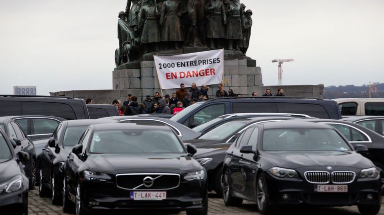 Un chauffeur Uber n'est pas un travailleur indépendant selon le SPF Sécurité sociale