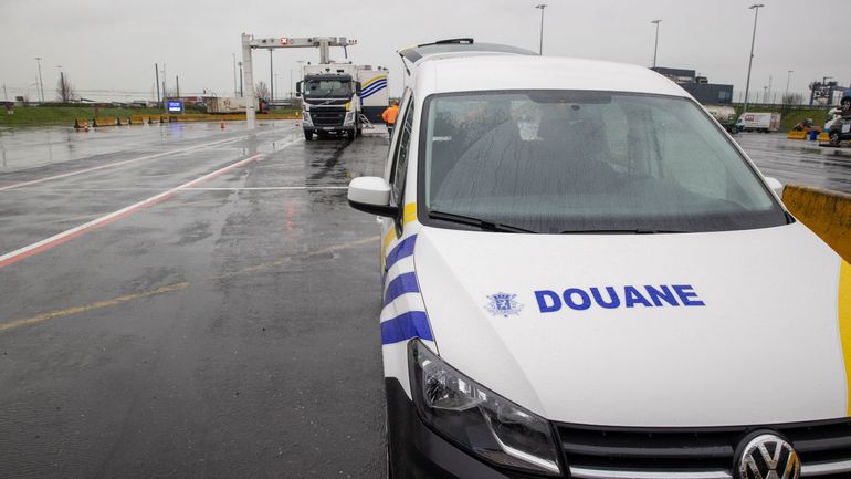 Près de 75 kg de cocaïne découverts dans le port de Zeebrugge