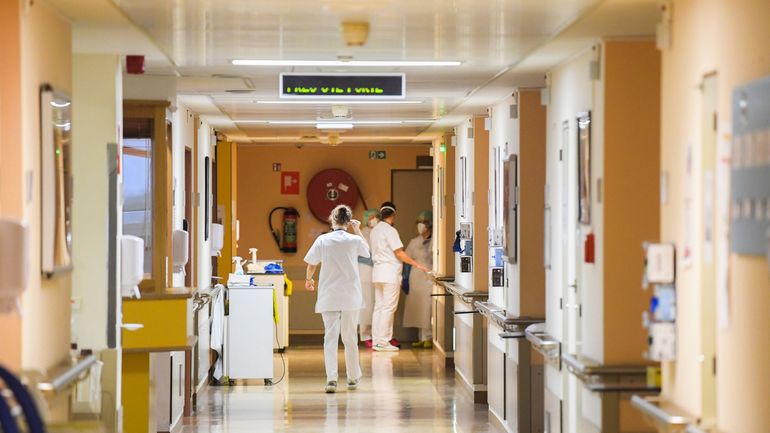 Coronavirus en Belgique : les hôpitaux constatent-ils vraiment une augmentation ? Oui, mais dont l'intensité est variable